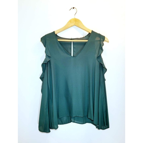 Lush Cold Shoulder Ruffle Top Ruffle Top - Picture 3 of 3